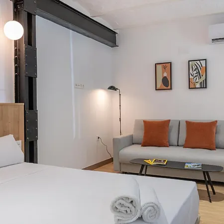 Welcomer Gran Via Апартаменты